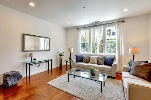 966 Duane Ave, Sunnyvale, CA 94085-3919