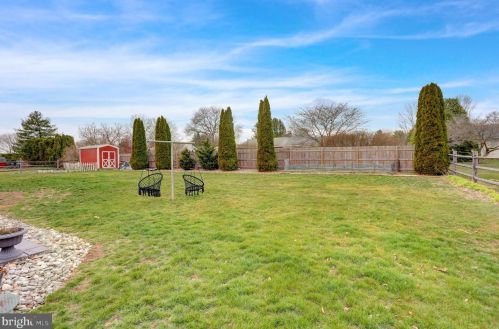 1024 Kercher Ave, Dauberville PA  19533-9389 exterior