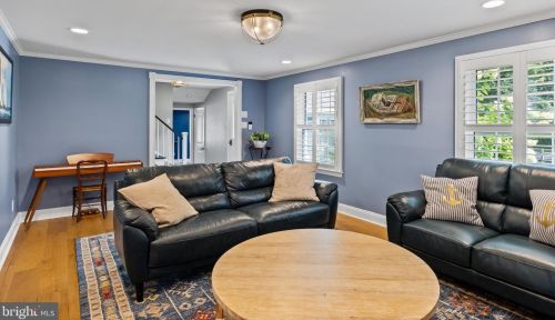 116 Howard St, Riverton NJ  08077-1328 exterior