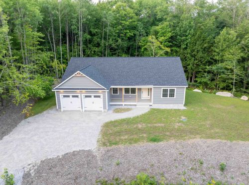 969 Grandview Rd, Albany NH  03818-7125 exterior