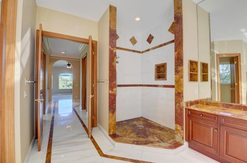 4255 Gleneagles Dr, Boynton Beach FL  33436-4914 exterior