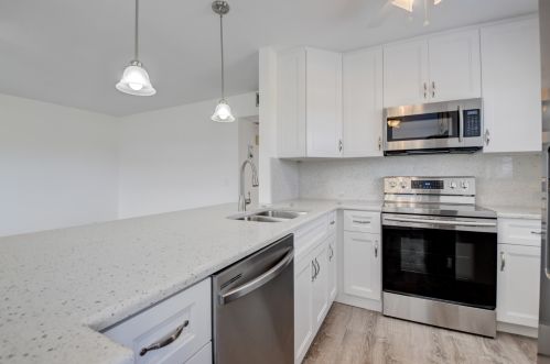 281 Preston G, Boca Raton FL  33434-4962 exterior