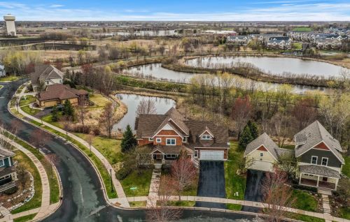 4407 Cosette Ln, Lino Lakes, MN 55038-4439