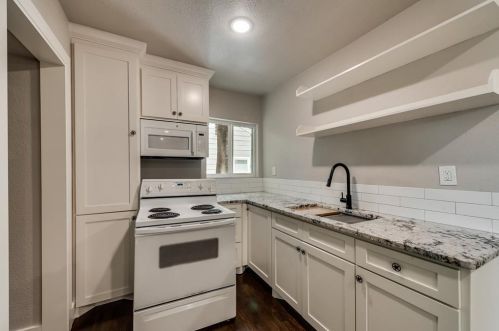 4220 Lisbon St, Fort Worth TX  76107-6419 exterior