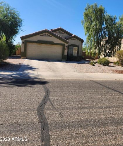 2135 St Pedro Ave, Casa Grande AZ  85122-6364 exterior