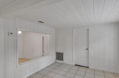 5461 43rd Ter, Saint Petersburg FL  33714-3624 exterior