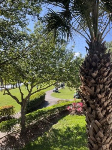 10554 Smokehouse Bay Dr, Naples, FL 64101-5133