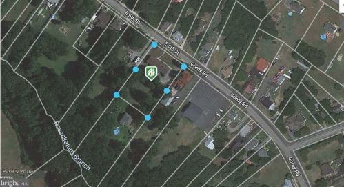 414 6th St, Laurel DE  19956-1364 exterior