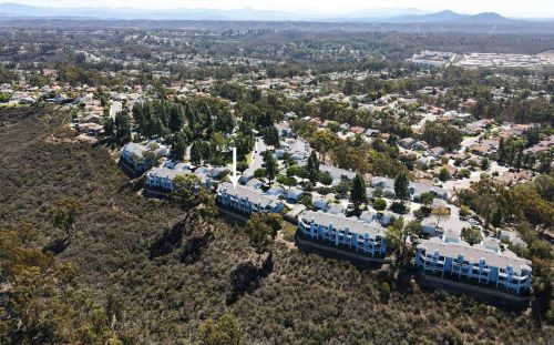 11074 Caminito Vista Pacifica, San Diego CA  92131-2398 exterior