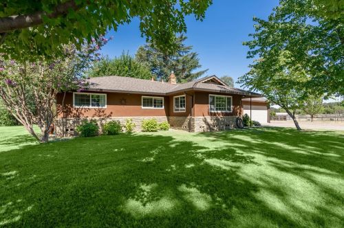 9037 Cherry Ave, Citrus Heights, CA 95662-2203