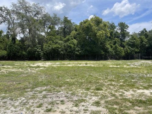 32143 Wacassa Trl, Mount Plymouth FL  32776-8936 exterior