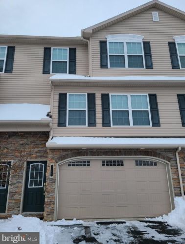 120 Old Schoolhouse Ln, Navy Sup Dpt, PA 17055-5665