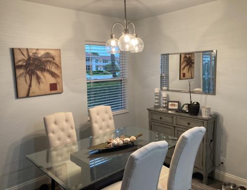 107 Coventry, West Palm Beach, FL 33417-6761