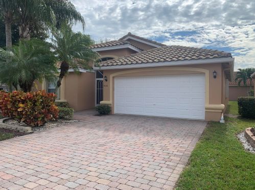 7606 Viniste Dr, Boynton Beach, FL 33472-7394