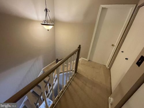 842 Woodcrest Turn, Dover DE  19904-2412 exterior