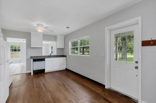 7 Seminole Dr, De Bary FL  32713-3209 exterior