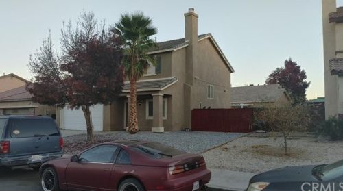 13951 Gale Dr, Victorville, CA 92394-7458