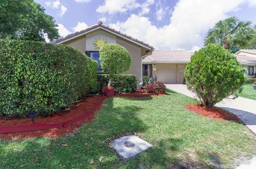 9912 Watermill Cir, Boynton Beach, FL 33437-2830