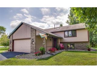 706 Hanover Ct, Saint Paul, MN 55123-1668