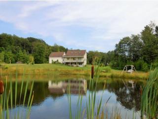 528 Green Hill Rd, Lowell, VT 05847-9626