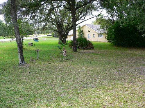3001 Stephanie Dr, Brooksville FL  34608-4465 exterior