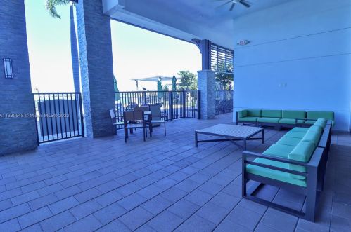 15832 91st Ct, Hialeah FL  33018-1951 exterior