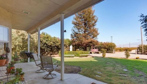 15414 Cuda Dr, Bakersfield CA  93307-9279 exterior