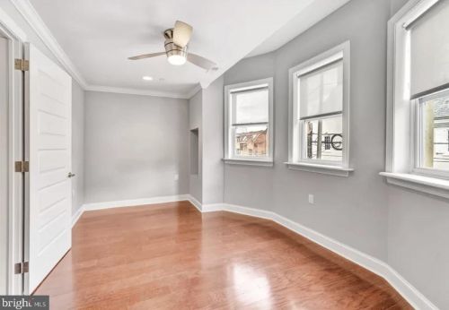 602 2nd St, Philadelphia PA  19147-2437 exterior