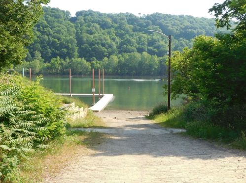 107 2 St, Monongahela PA 15063-2340 exterior