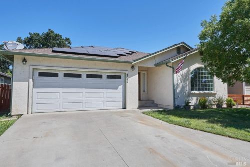1020 Penelope Ct, Lakeport, CA 95453-7100