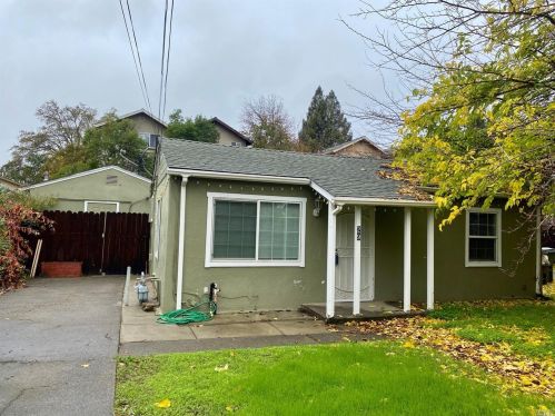 29 Betty St, Ukiah, CA 95482-5971