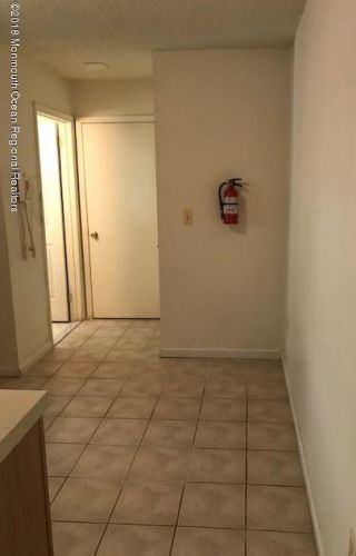 819 Constitution Dr, Bricktown NJ  08724-1066 exterior