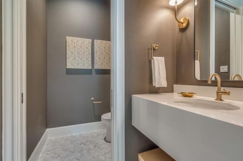 1509 El Campo Dr, Dallas TX 75218-3523 exterior