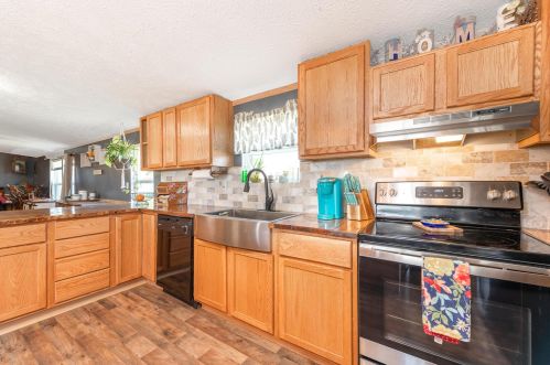 33175 Fields Rd, Richwood OH  43344-9504 exterior