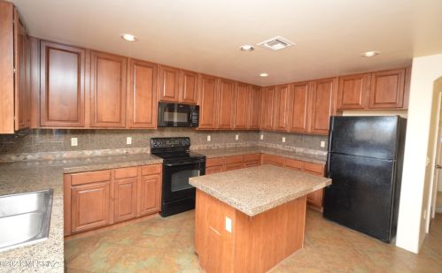 4923 Celta Vigo Ct, Tucson, AZ 85746-1214