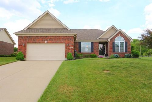 630 Brooke Dr, Liberty Township, OH 45050