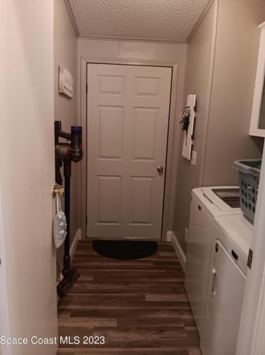 606 Royal Tern Dr, Sebastian FL  32976-7360 exterior