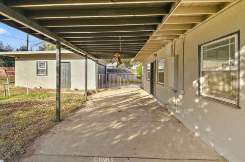 4694 Stoddard Ave, San Bernardino CA  92407-3624 exterior