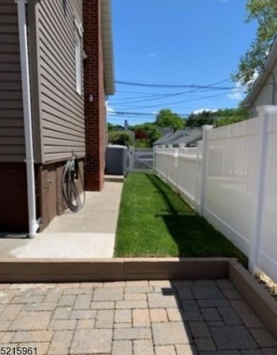 628 Main St, West Paterson NJ  07424-1020 exterior