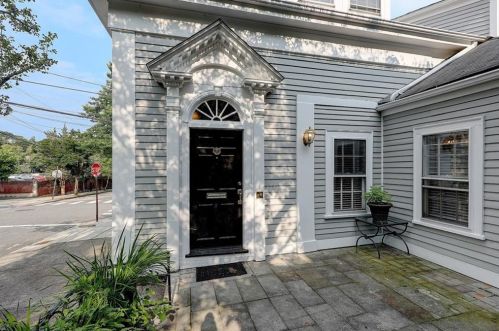 115 Williams St, Providence, RI 02906-1028