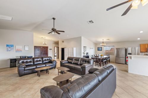 9805 Verbena Dr, Desert Hot Springs CA  92240-1908 exterior