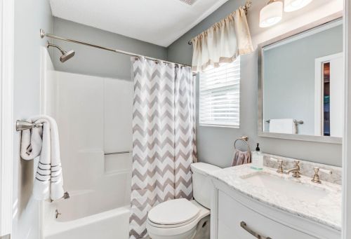 1309 Pilsdon Crst, Mount Pleasant SC  29464-3822 exterior