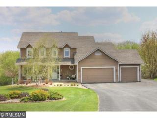 21950 Corral Cir, Lakeville, MN 55044-9728
