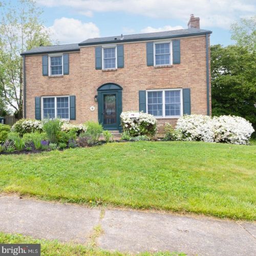 2212 Beaumont Rd, Wilmington, DE 19803-3017