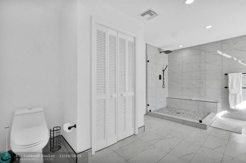 20044 Back Nine Dr, Boca Raton FL  33498-4707 exterior