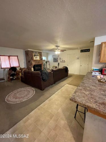 6218 Chiricahua Dr, Sunizona AZ  85625-6051 exterior