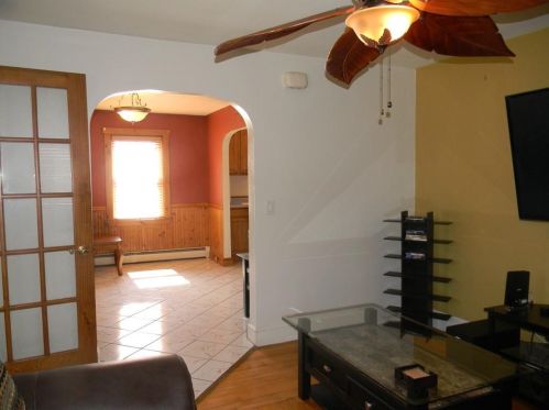 18 Eddy St, Providence RI 02903-1702 exterior