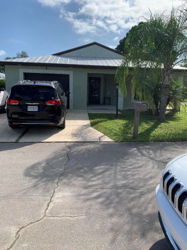 2 Las Olas Ln, Port Saint Lucie FL  34952-8511 exterior