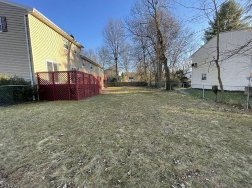 379 Snyder Ave, Berkeley Heights, NJ 07922-2015