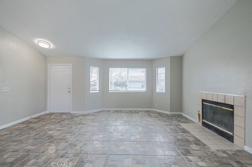 419 Avenue, Lancaster CA  exterior